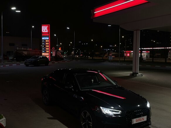 2016 Audi A4 V (B9), чёрный, 2290000 рублей - вид 1