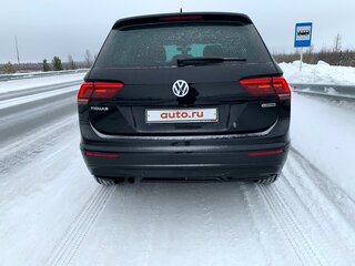 2018 Volkswagen Tiguan II, чёрный, 2550000 рублей, вид 4