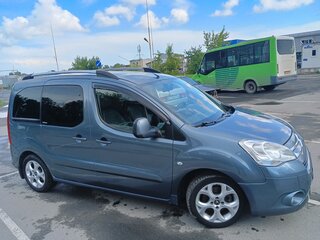 2011 Citroen Berlingo II, серый, 660000 рублей, вид 4