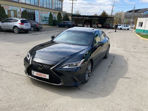 2019 Lexus ES 350 VII, чёрный, 4400000 рублей - вид 5