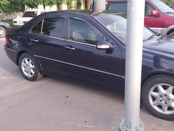 2001 Mercedes-Benz C-Класс 180 II (W203), синий, 330000 рублей - вид 31