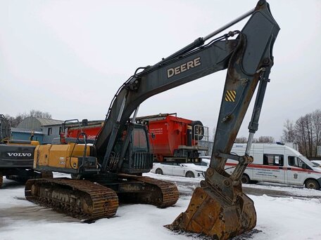 2018 John Deere E260LC, жёлтый, 6627200 рублей, вид 2