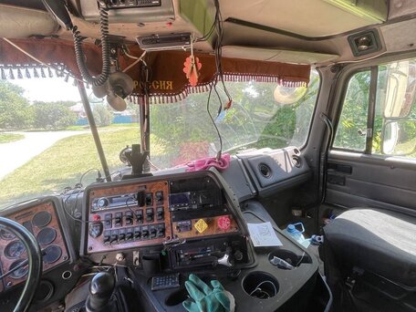 1998 International 9000 Series, бежевый, 1845000 рублей, вид 5