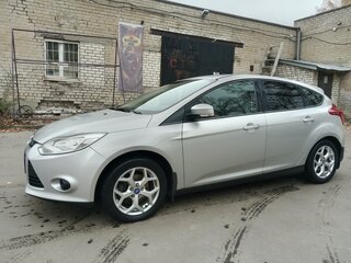 2013 Ford Focus III, серебристый, 850000 рублей, вид 4