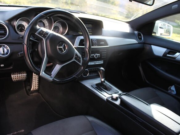 2012 Mercedes-Benz C-Класс 180 III (W204) Рестайлинг, белый - вид 4