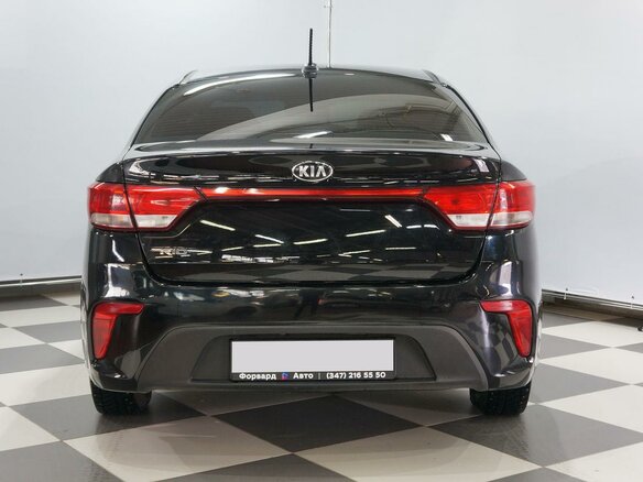 2019 Kia Rio IV, чёрный - вид 5