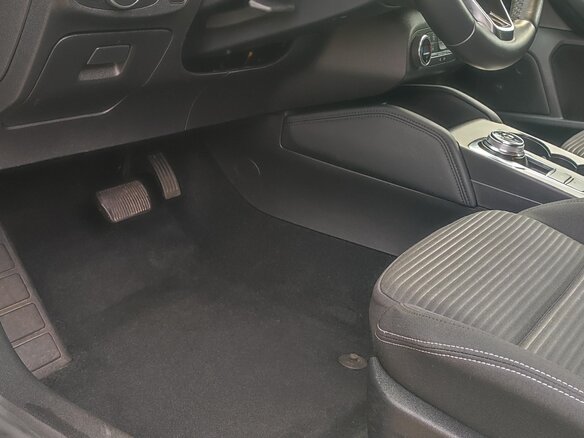 2020 Ford Focus IV, серый, 1350000 рублей - вид 10