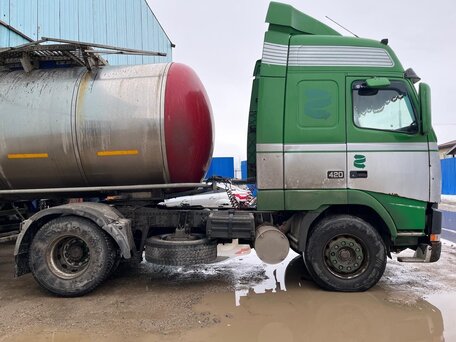 2000 Volvo FH, зелёный, 2180000 рублей, вид 4