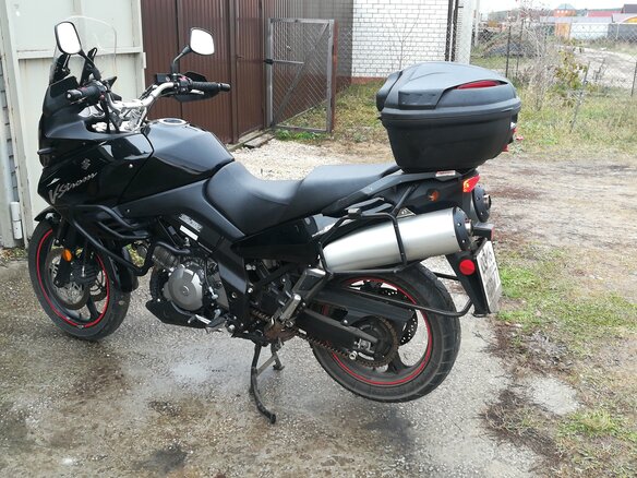 2008 Suzuki V-Strom 1000, чёрный - вид 3