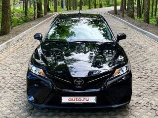2017 Toyota Camry US Market VIII (XV70), чёрный, 2400000 рублей, вид 4