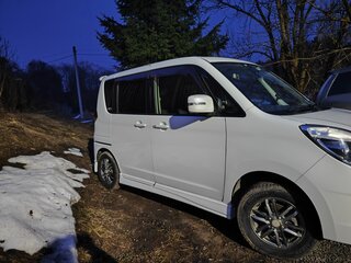 2011 Suzuki Solio II, белый, 900000 рублей, вид 2