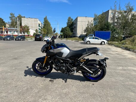 2021 Yamaha MT-09 (FZ-09), синий, 1150000 рублей, вид 2