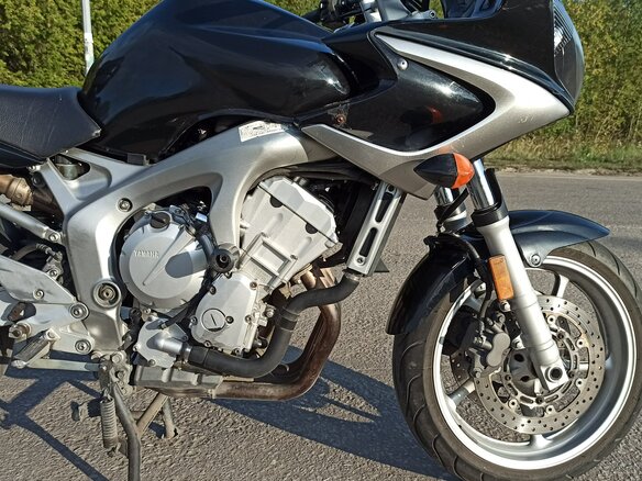 2004 Yamaha FZ6, чёрный, 370000 рублей - вид 6
