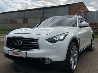 2012 Infiniti FX30d II (S51) Рестайлинг, белый, 2000000 рублей, вид 4