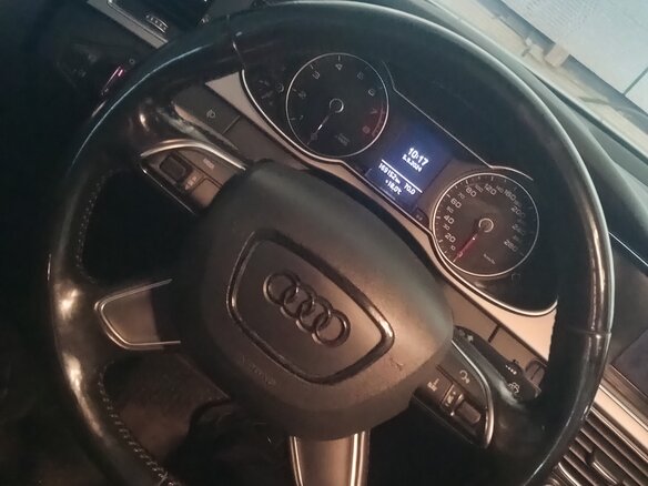 2013 Audi A4 IV (B8) Рестайлинг, чёрный, 1550000 рублей - вид 5