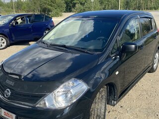 2011 Nissan Tiida I Рестайлинг, чёрный, 1100000 рублей, вид 1
