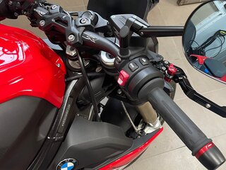 2021 BMW S 1000 R, красный, 1900000 рублей, вид 2