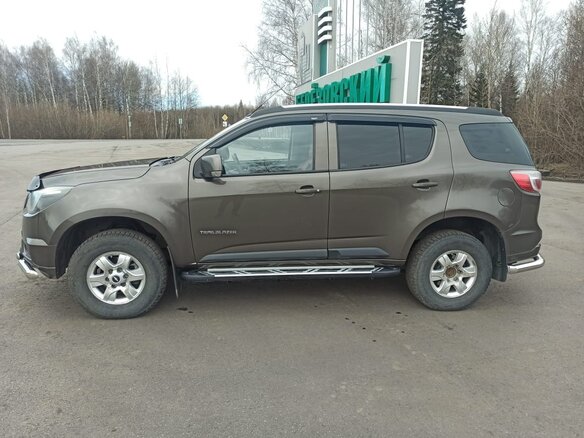 2013 Chevrolet TrailBlazer II, коричневый, 1890000 рублей - вид 10