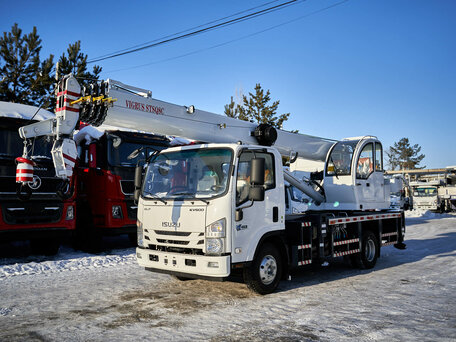 2026 Isuzu Автокран, белый, 8348277 рублей, вид 1