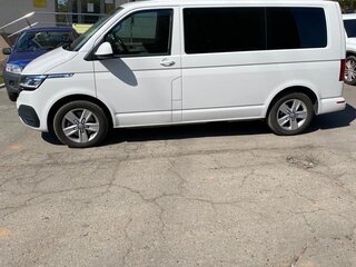2020 Volkswagen Caravelle T6 Рестайлинг, белый, 4750000 рублей, вид 2