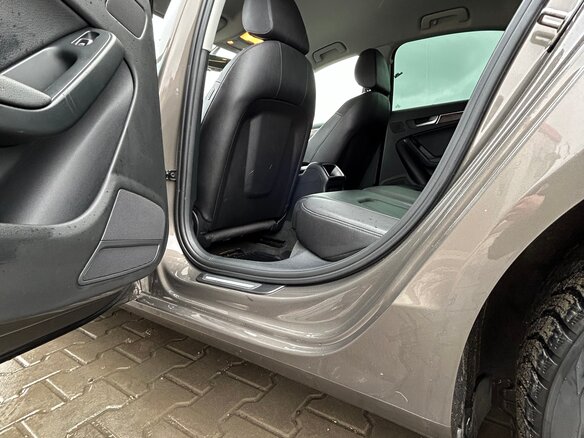 2015 Audi A4 IV (B8) Рестайлинг, коричневый, 1700000 рублей - вид 28