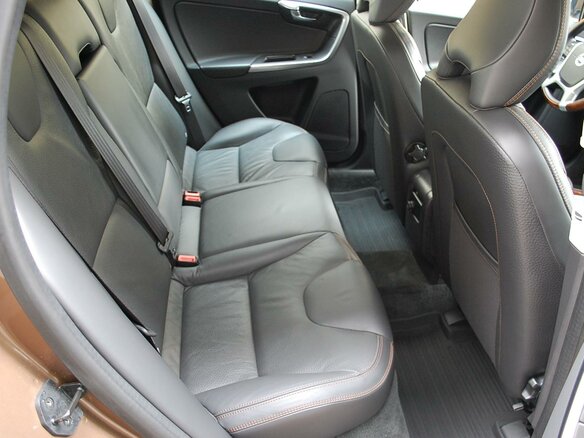 2012 Volvo XC60 I, коричневый - вид 8