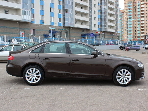 2013 Audi A4 IV (B8) Рестайлинг, коричневый - вид 1