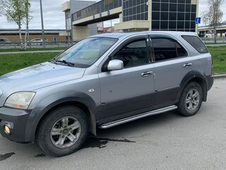 2004 Kia Sorento 4-speed I, серый, 700000 рублей, вид 2