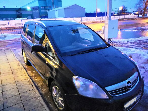 2011 Opel Zafira B Рестайлинг, чёрный - вид 20