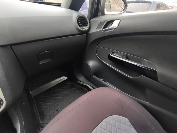 2007 Opel Corsa D, чёрный, 250000 рублей - вид 13