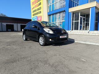 2009 Toyota Vitz II (XP90), чёрный, 699000 рублей, вид 1