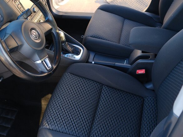 2012 Volkswagen Golf VI, серебристый, 705000 рублей - вид 14