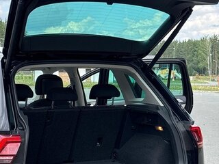 2017 Volkswagen Tiguan II, чёрный, 2700000 рублей, вид 5