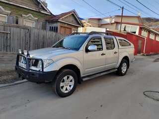 2008 Nissan Navara (Frontier) III (D40), серебристый, 2050000 рублей, вид 1