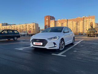 2018 Hyundai Elantra VI (AD), белый, 1450000 рублей, вид 1