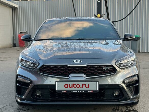 2021 Kia Cerato IV, серый, 2700000 рублей - вид 2