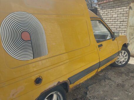 1989 Renault Express, жёлтый, 85000 рублей, вид 3