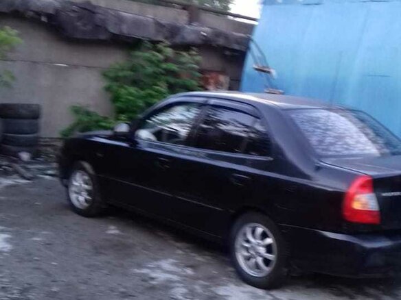 2005 Hyundai Accent ТагАЗ II, чёрный - вид 3