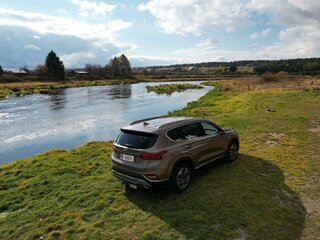 2020 Hyundai Santa Fe IV, бежевый, 3300000 рублей, вид 2