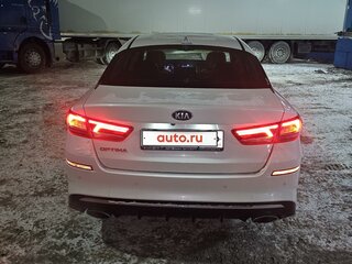 2018 Kia Optima IV Рестайлинг, белый, 1800000 рублей, вид 4