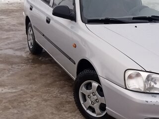 2008 Hyundai Accent ТагАЗ II, серебристый, 390000 рублей, вид 2