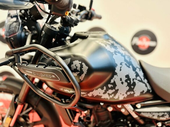 2026 Royal Enfield Himalayan, чёрный, 620000 рублей - вид 12