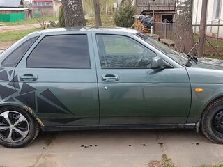 2010 Lada (ВАЗ) Priora I, зелёный, 300000 рублей, вид 2