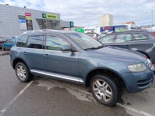 2006 Volkswagen Touareg I, серый, 1300000 рублей, вид 4