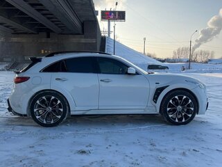 2012 Infiniti FX30d II (S51) Рестайлинг, белый, 2550000 рублей, вид 4