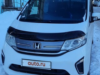 2015 Honda Stepwgn V, белый, 2090000 рублей, вид 2