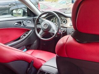 2010 Mercedes-Benz CLS 300 I (C219) Рестайлинг, чёрный, 1975000 рублей, вид 5