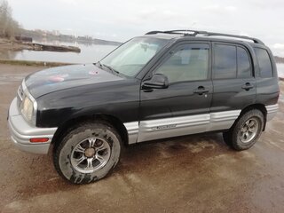 2001 Chevrolet Tracker II, чёрный, 950000 рублей, вид 1