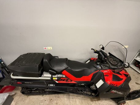 2019 Ski-Doo Skandic, красный, 1600000 рублей, вид 5