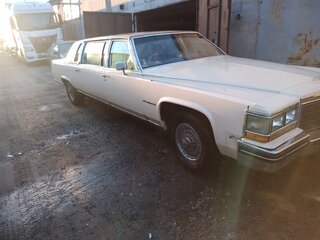 1985 Cadillac Fleetwood Brougham II Рестайлинг, бежевый, 1200000 рублей, вид 4